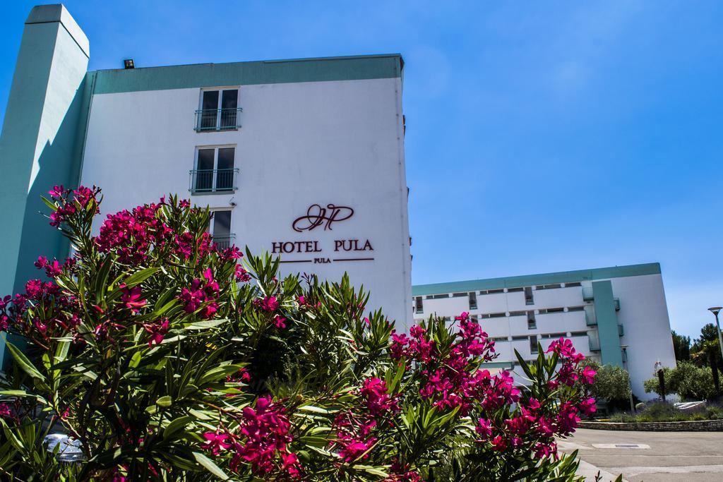 Hotel พูลา ภายนอก รูปภาพ