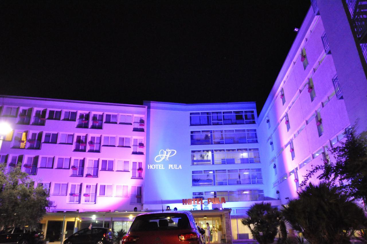Hotel พูลา ภายนอก รูปภาพ